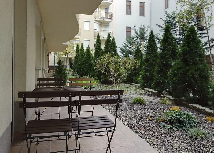 Passage Hotell 3*