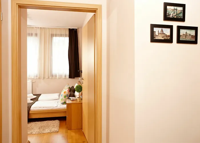 Passage Hotell 3*