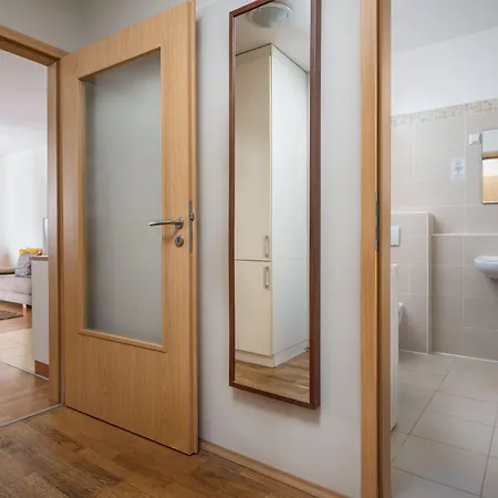 Hotel Passage By Vagabond Downtown 3*