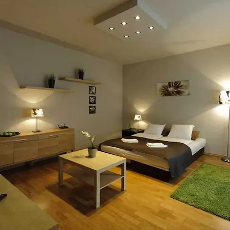 Apartment Passage *