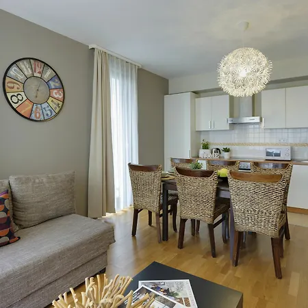 Passage Apartment
