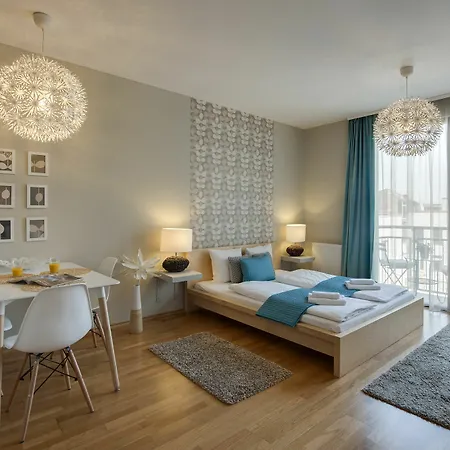 Apartment Passage *