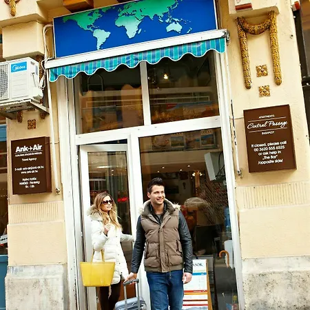 Passage By Vagabond Downtown Hotel