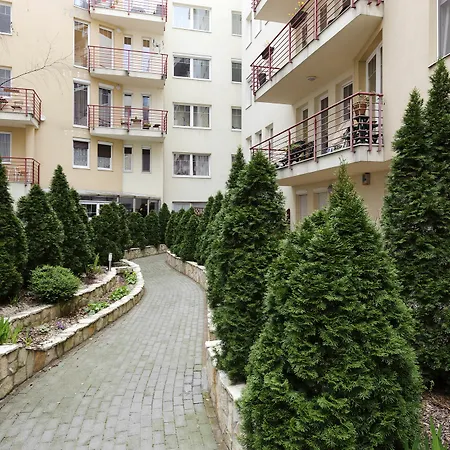 Apartment Passage *