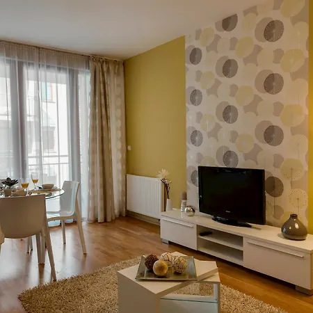 Apartment Passage