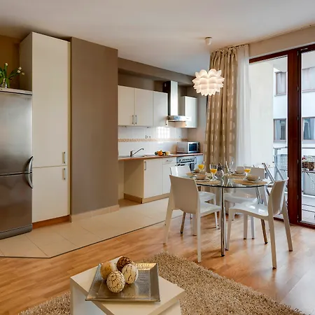 Passage Apartment *