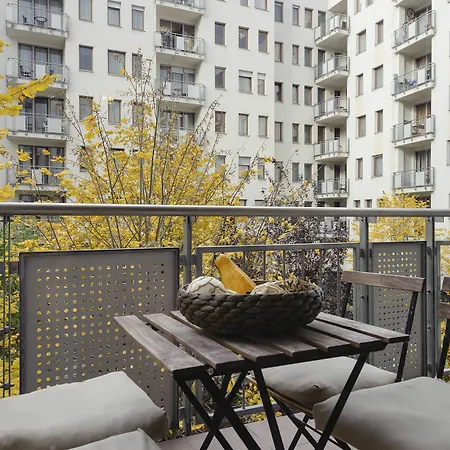 Passage Apartment *