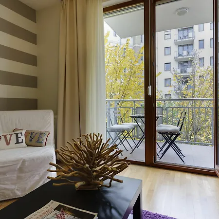 Passage Apartment *