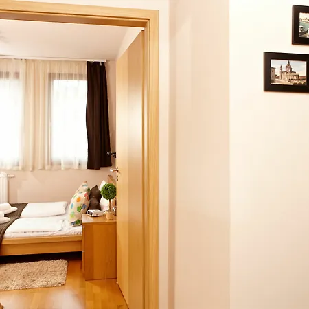 Passage Apartment *
