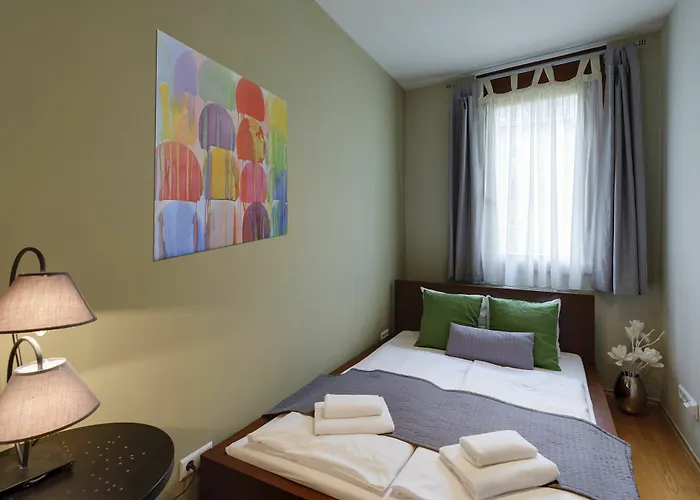 Passage 3* בודפשט